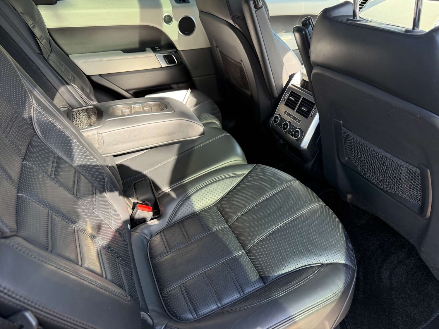 Used Land Rover Range Rover Sport 2016 for sale - 76171673: Photo 16