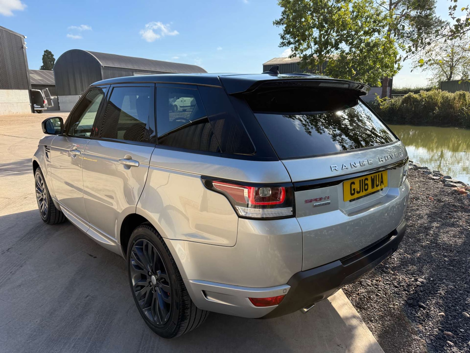 Used Land Rover Range Rover Sport 2016 for sale - 76171673: Photo 3