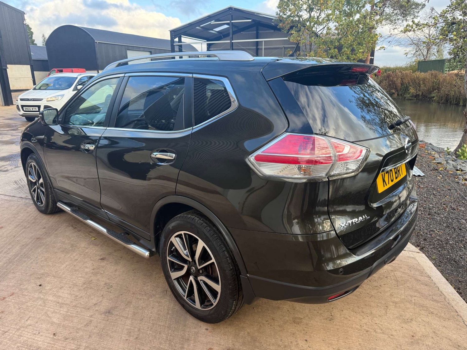 Used Nissan X-Trail 2017 for sale - 76429327: Photo 2