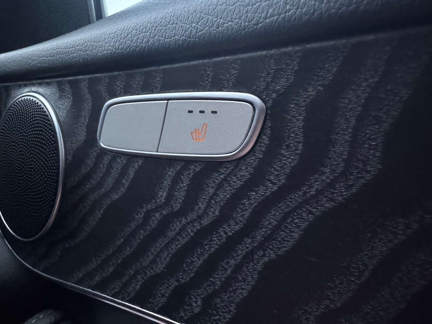 Used Mercedes-Benz GLC 2018 for sale - 77409792: Photo 18