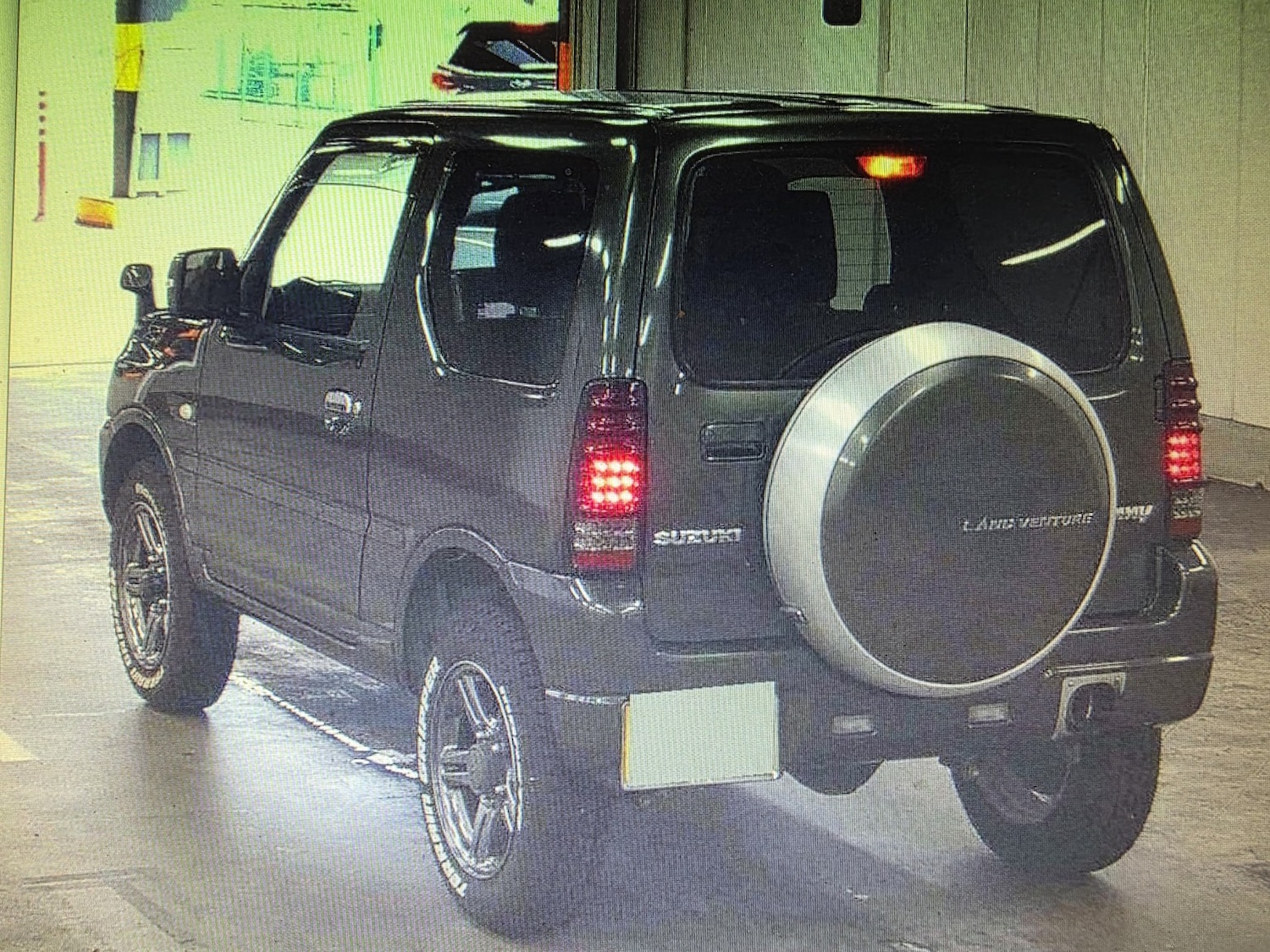 Used Suzuki Jimny 2015 for sale - 76076033: Photo 20