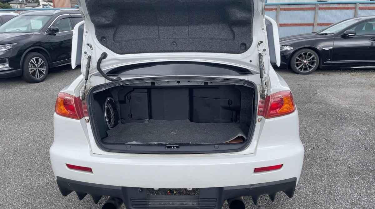 Used Mitsubishi Lancer 2008 for sale - 76666105: Photo 10