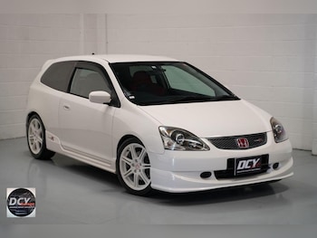 Used Honda Civic 2004 for sale - 79042103: Photo
