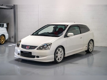 Used Honda Civic 2004 for sale - 79042103: Photo