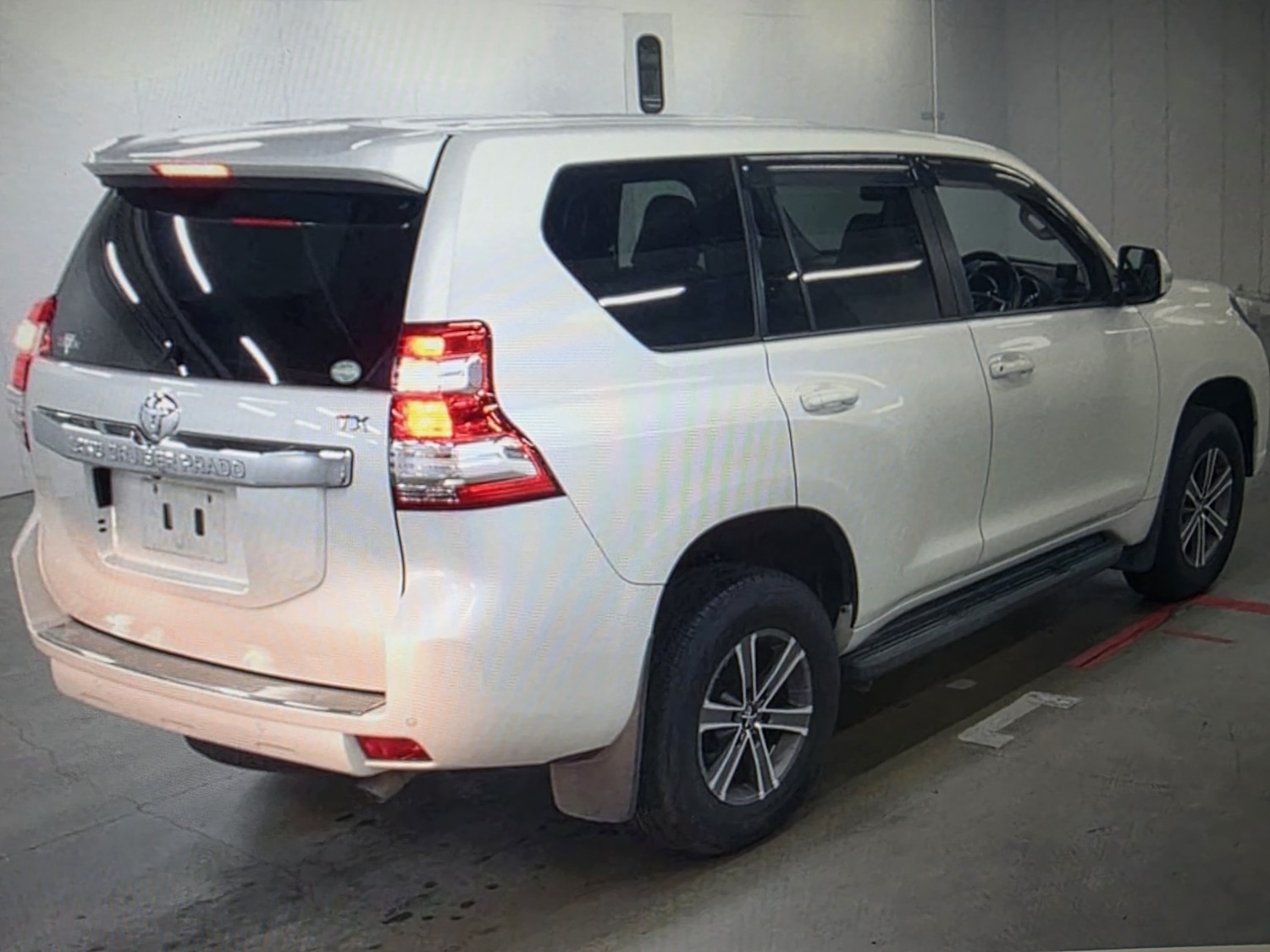 Used Toyota Land Cruiser for sale - 77687676: Photo 18