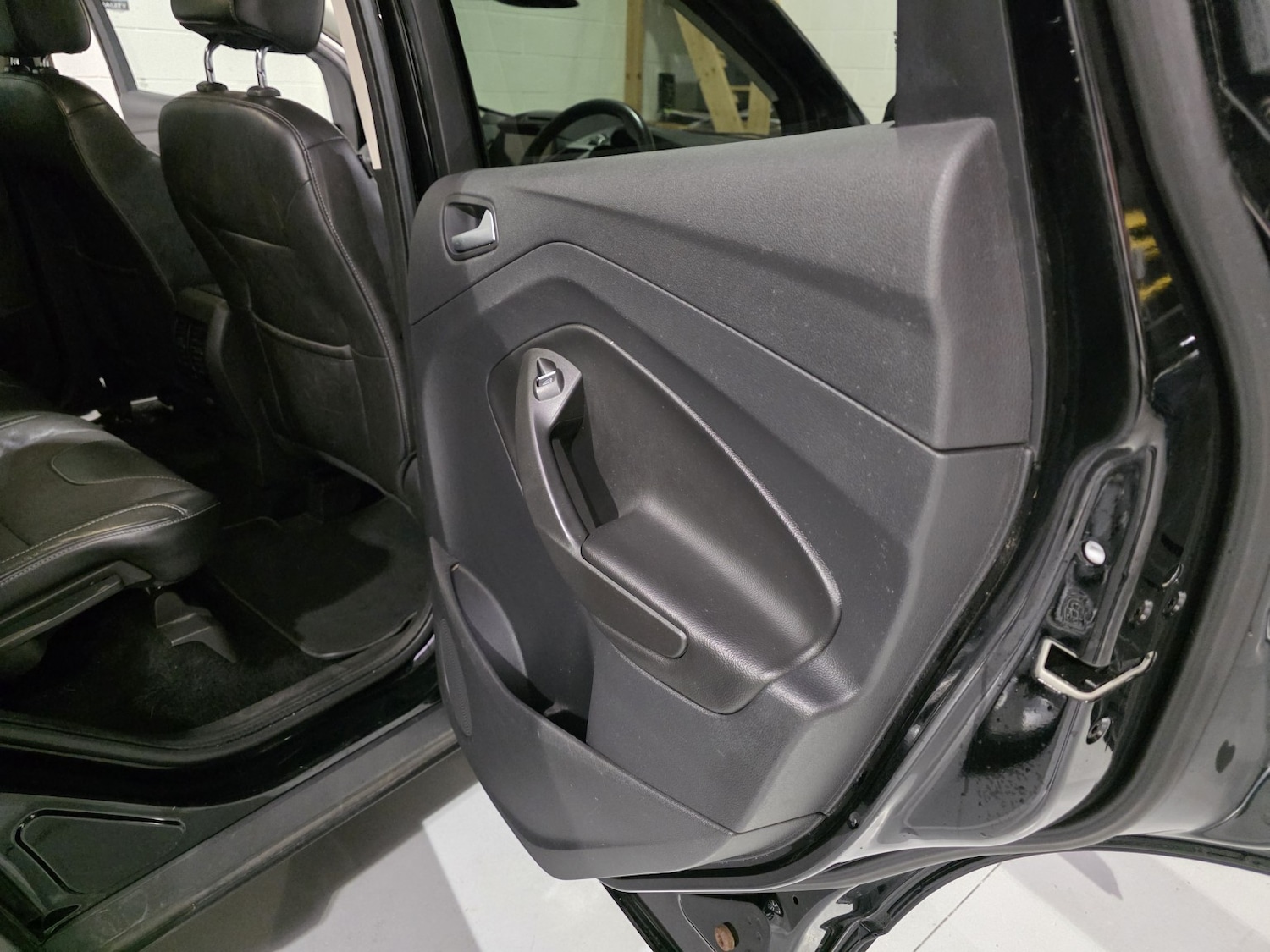 Used Ford Kuga 2016 for sale - 76951046: Photo 21