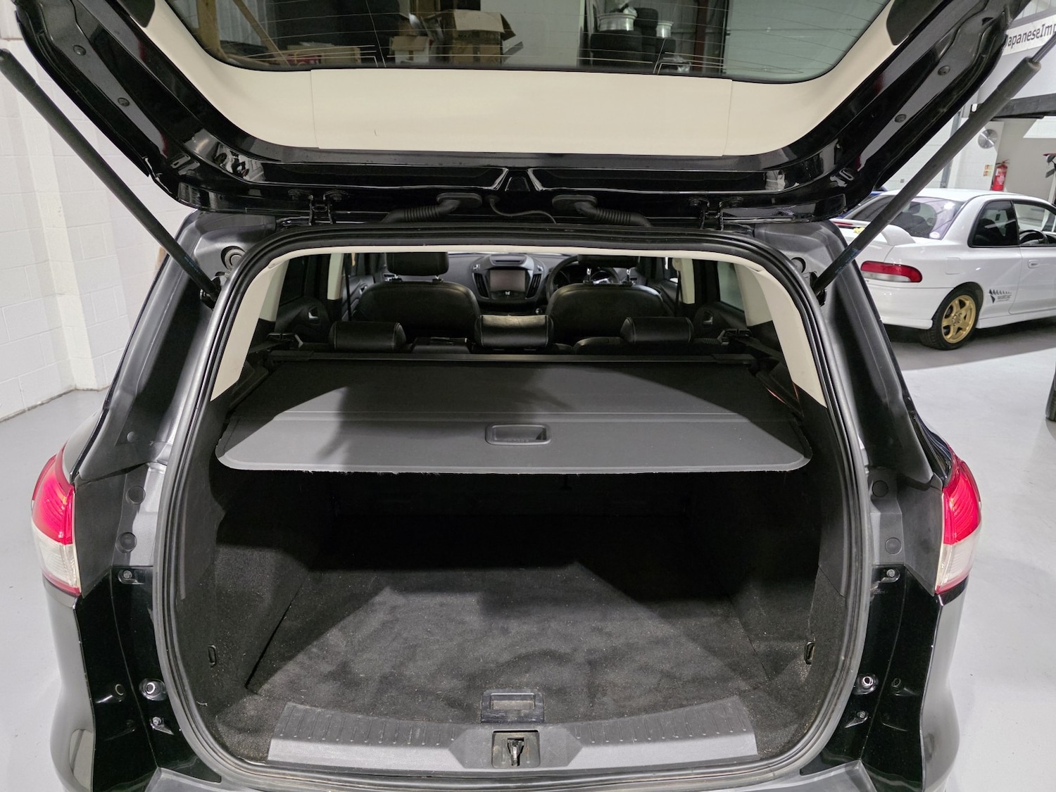 Used Ford Kuga 2016 for sale - 76951046: Photo 5