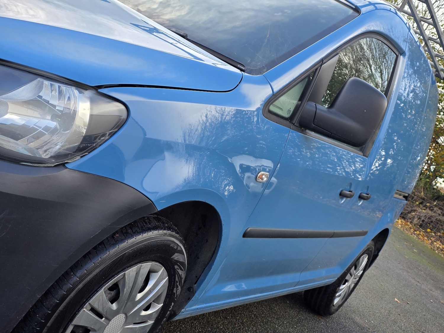 Used Volkswagen Caddy 2013 for sale - 76482930: Photo 3