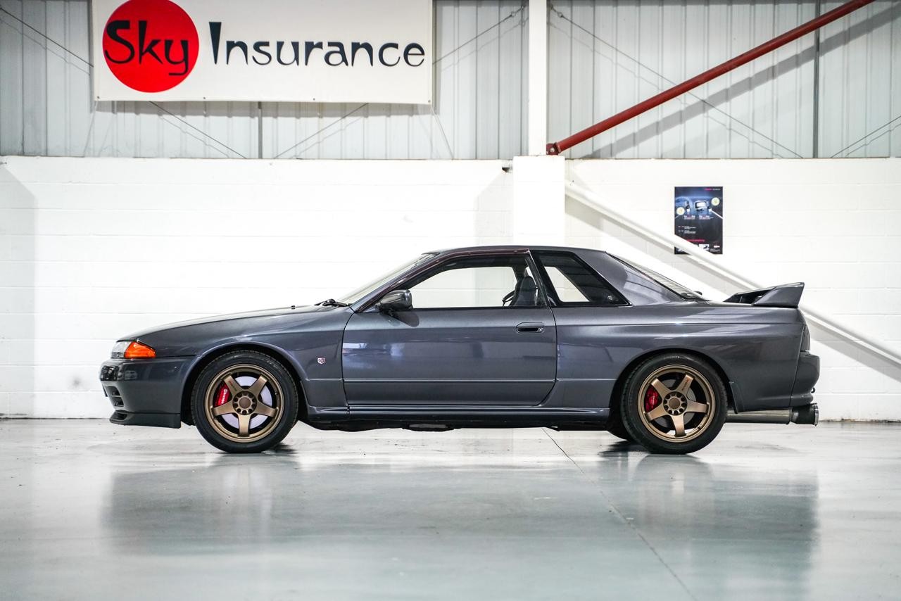 Used Nissan Skyline 1993 for sale - 76358115: Photo 3