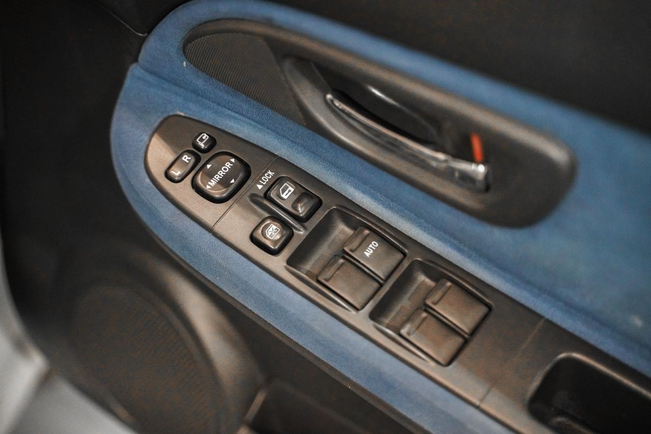 Used Subaru Impreza 2004 for sale - 78105908: Photo 19