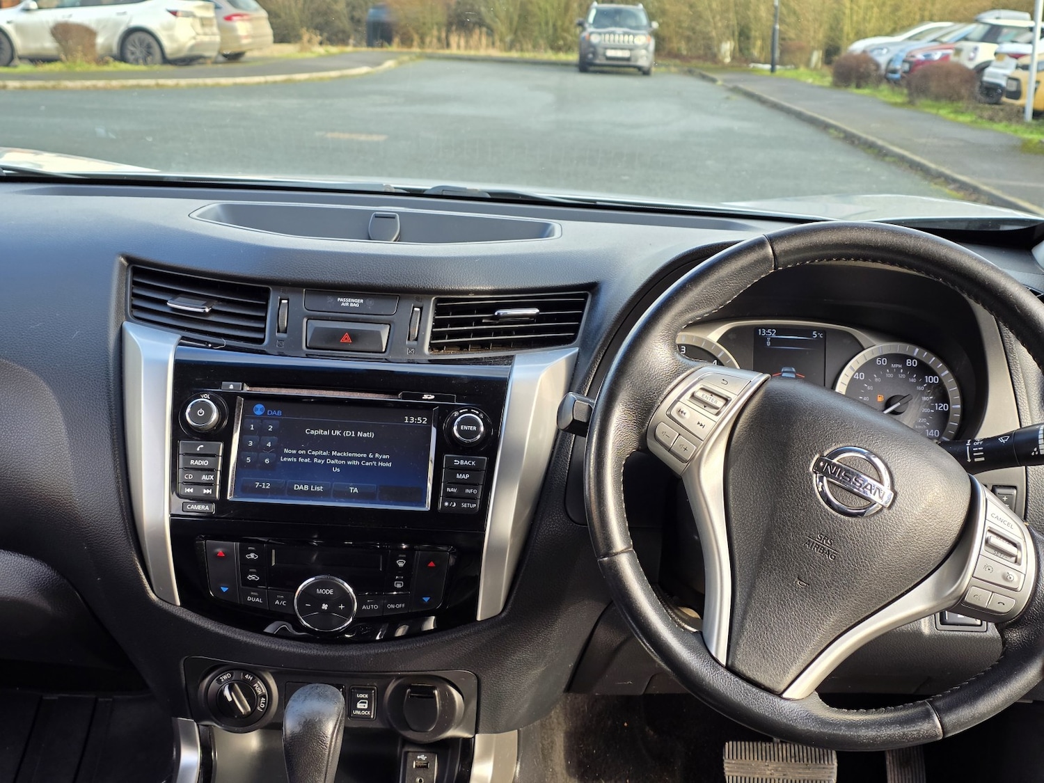 Used Nissan Navara 2018 for sale - 77220541: Photo 18