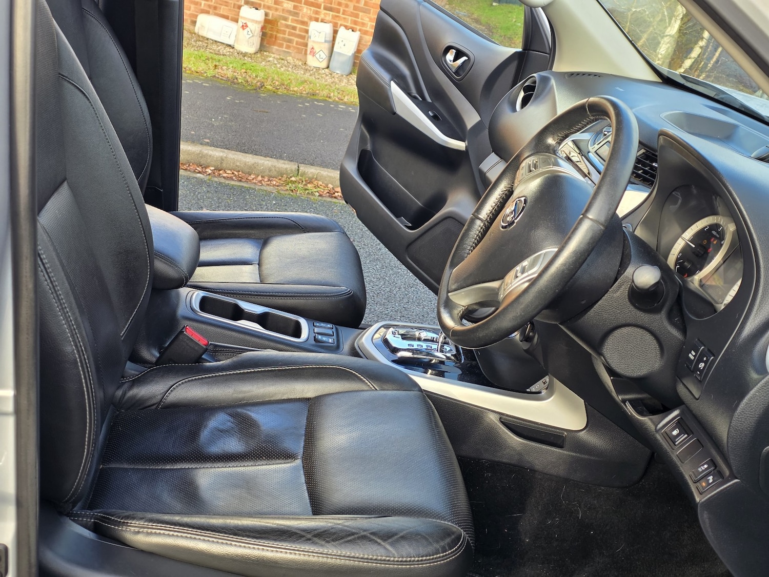 Used Nissan Navara 2018 for sale - 77220541: Photo 7