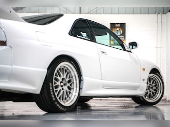 Used Nissan Skyline 1995 for sale - 75925118: Photo