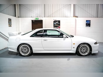 Used Nissan Skyline 1995 for sale - 75925118: Photo