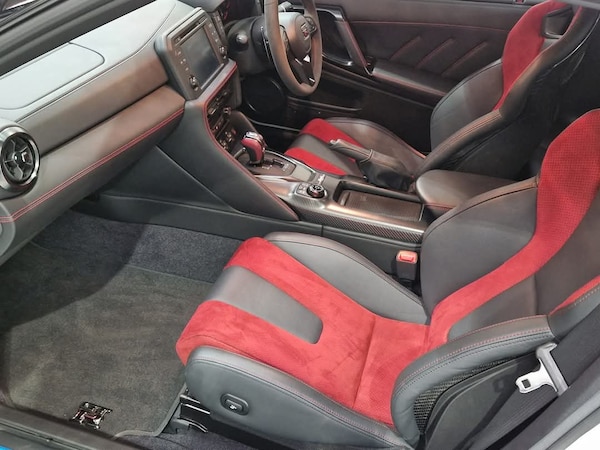 Used Nissan GT-R 2022 for sale - 74949805: Photo 11