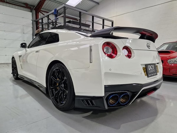 Used Nissan GT-R 2022 for sale - 74949805: Photo 3