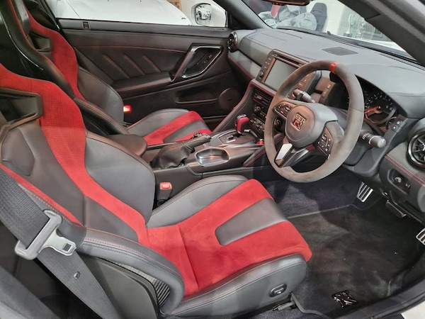 Used Nissan GT-R 2022 for sale - 74949805: Photo 8