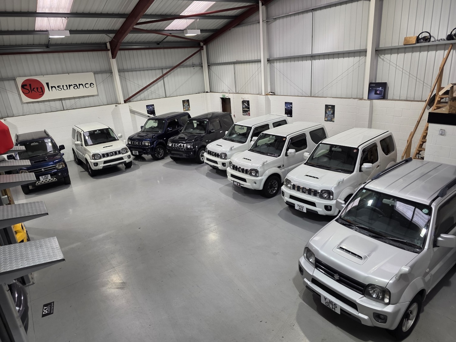 Used Suzuki Jimny 2014 for sale - 76605842: Photo 7