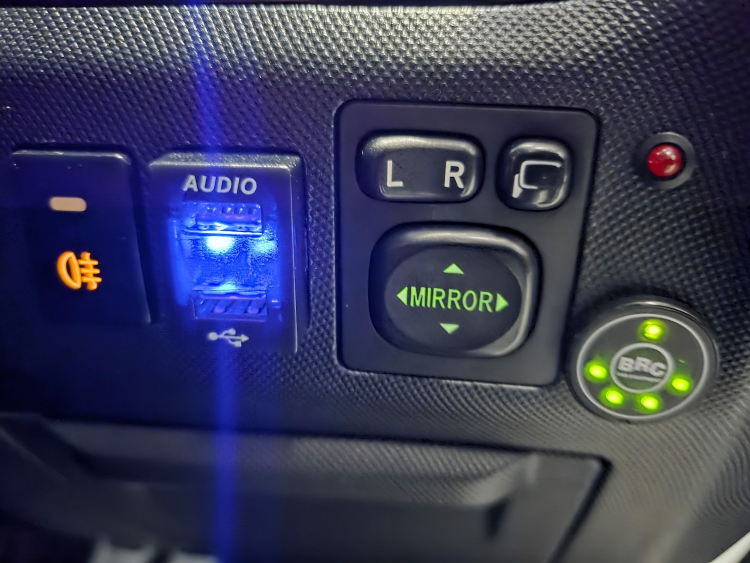 Used Toyota Estima 2022 for sale - 77954026: Photo 17