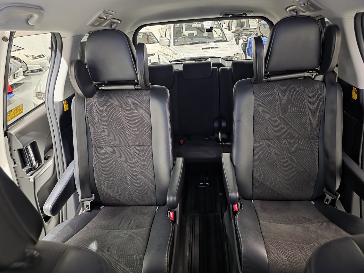 Used Toyota Estima 2022 for sale - 77954026: Photo 21