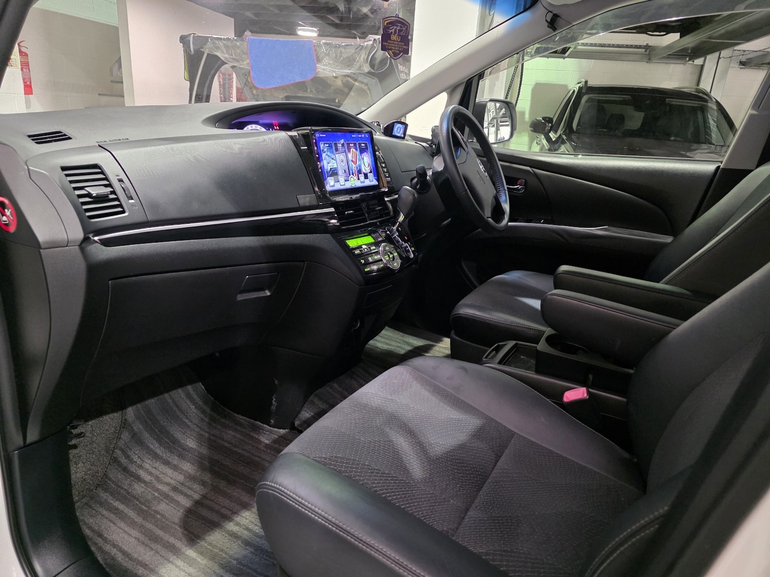 Used Toyota Estima 2022 for sale - 77954026: Photo 24