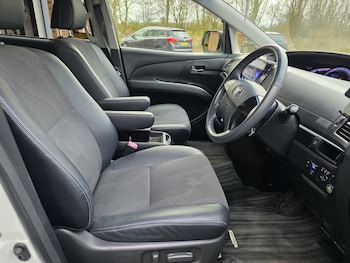 Used Toyota Estima 2013 for sale - 77954026: Photo