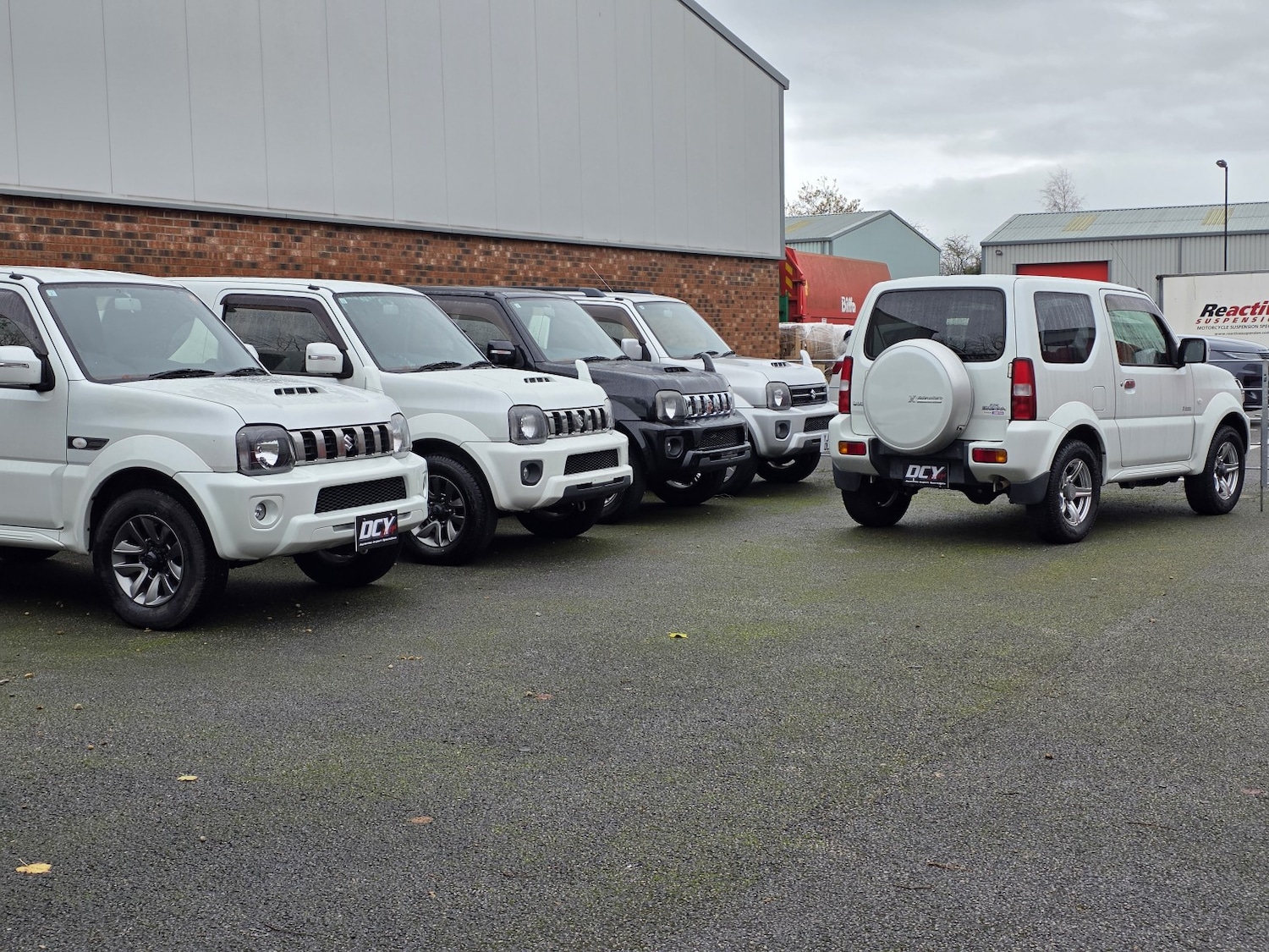 Used Suzuki Jimny for sale - 76559995: Photo 12