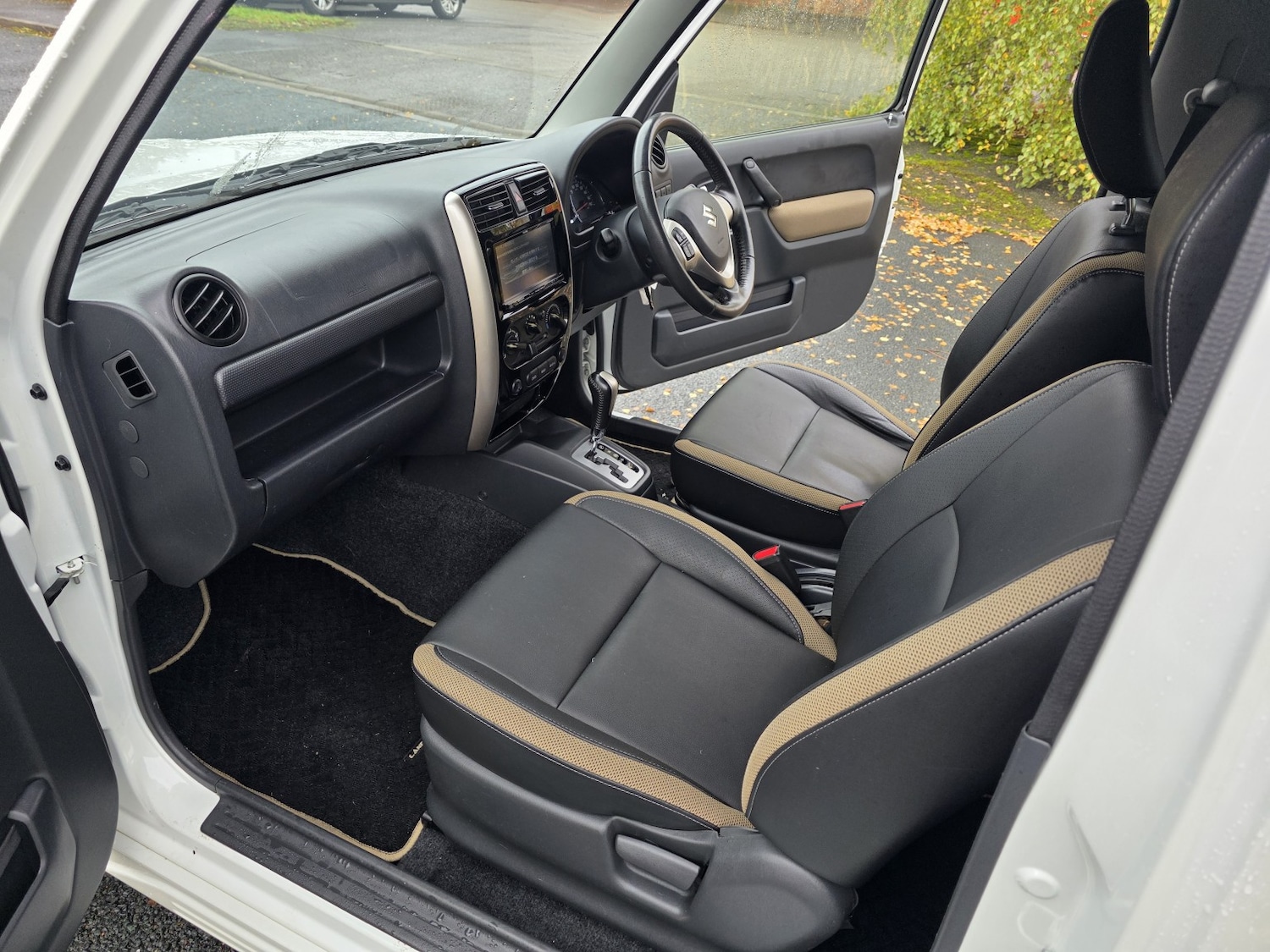 Used Suzuki Jimny for sale - 76559995: Photo 25