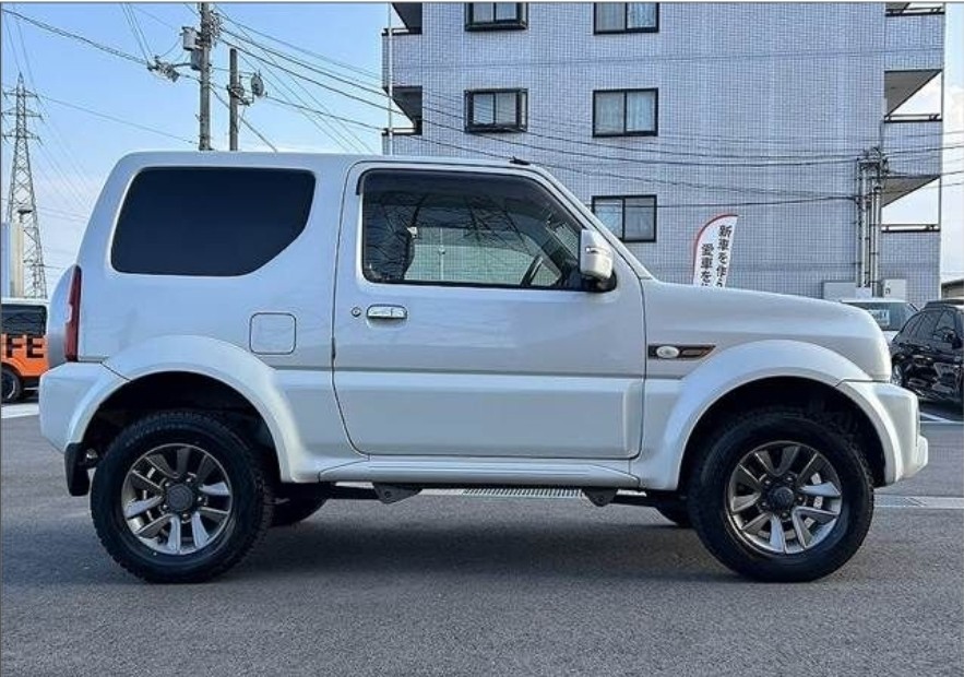 Used Suzuki Jimny for sale - 76769513: Photo 13