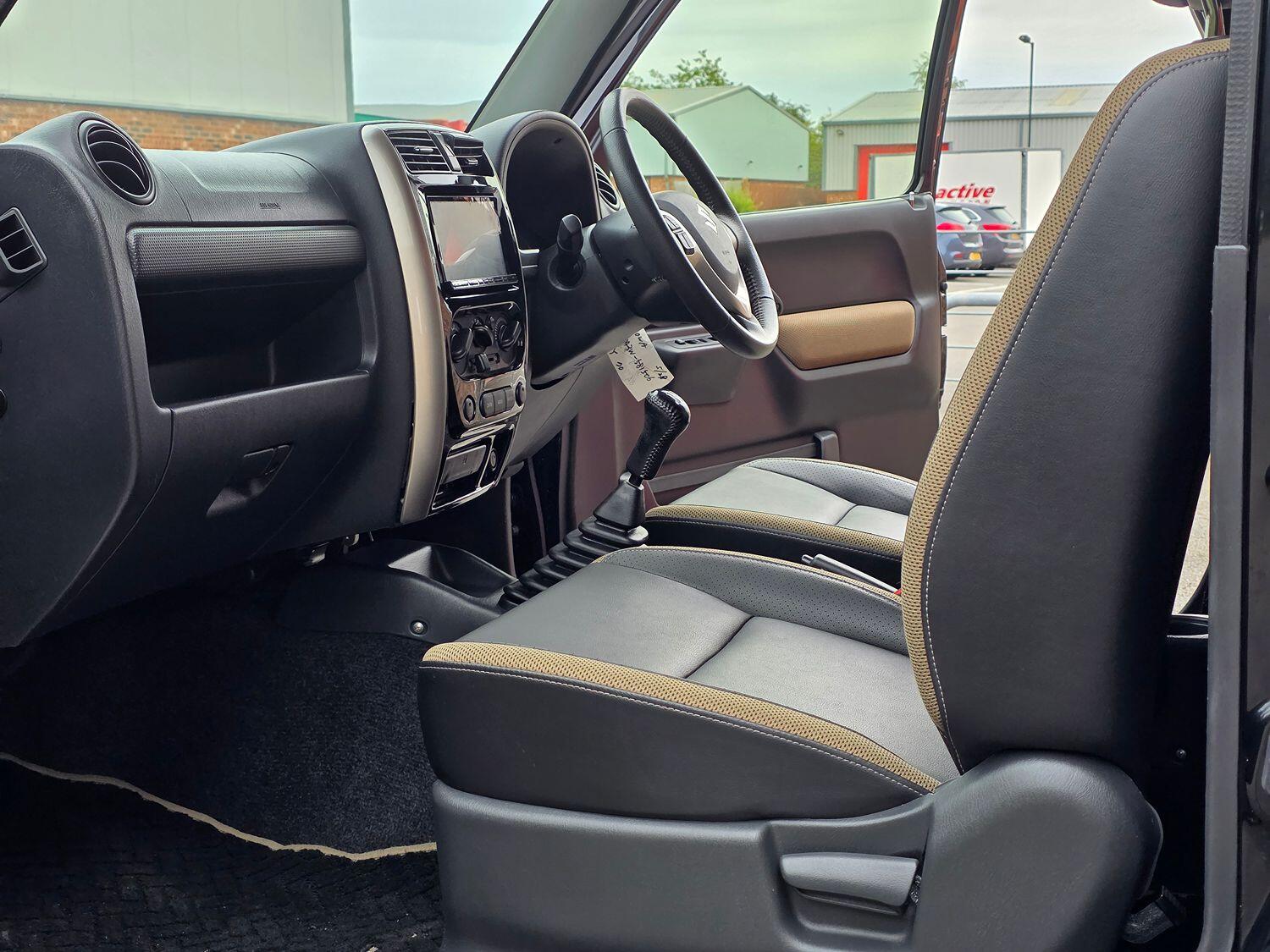 Used Suzuki Jimny for sale - 76794270: Photo 9