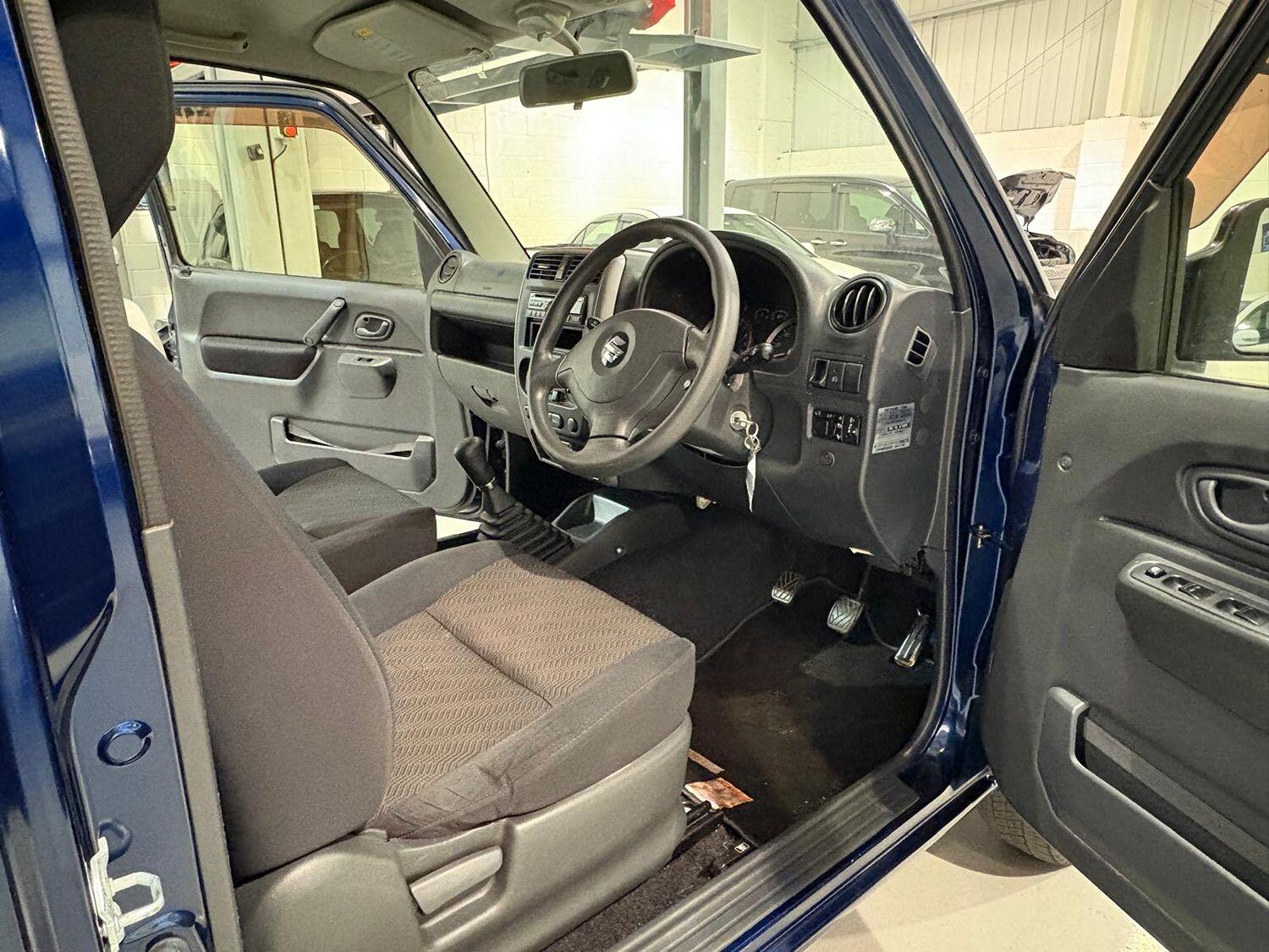 Used Suzuki Jimny 2013 for sale - 76794272: Photo 13