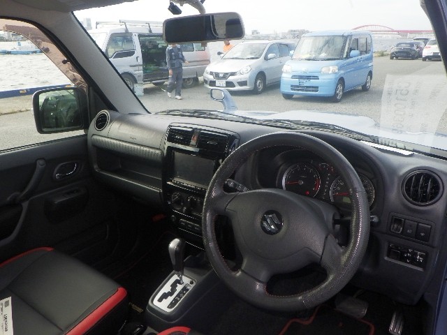 Used Suzuki Jimny for sale - 76164600: Photo 4