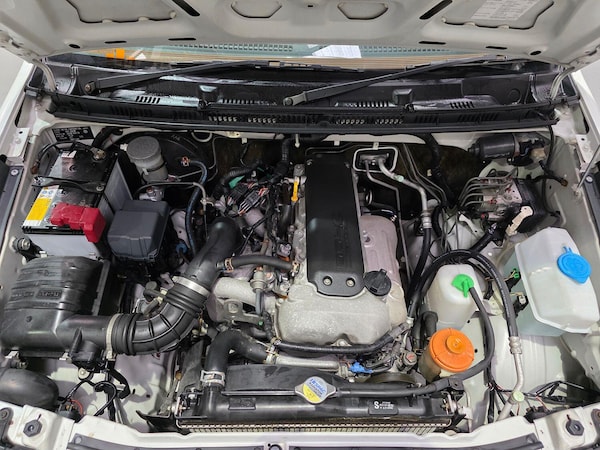 Used Suzuki Jimny 2012 for sale - 74955710: Photo 10