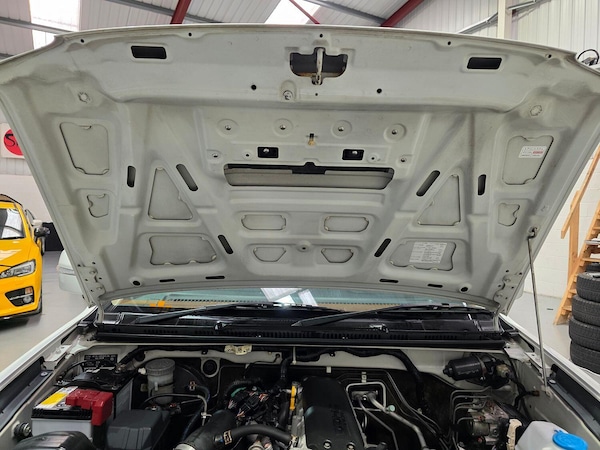 Used Suzuki Jimny 2012 for sale - 74955710: Photo 31