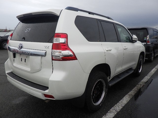 Used Toyota Land Cruiser for sale - 77687670: Photo 3