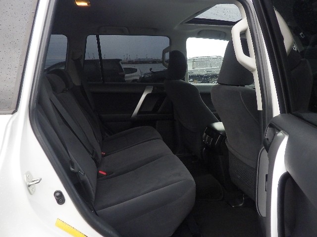 Used Toyota Land Cruiser for sale - 77687670: Photo 7