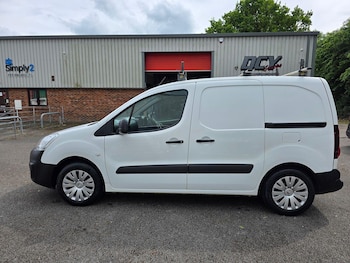 Used Citroen Berlingo 2017 for sale - 75453515: Photo
