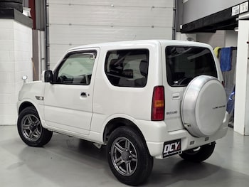 Used Suzuki Jimny 2015 for sale - 79424065: Photo