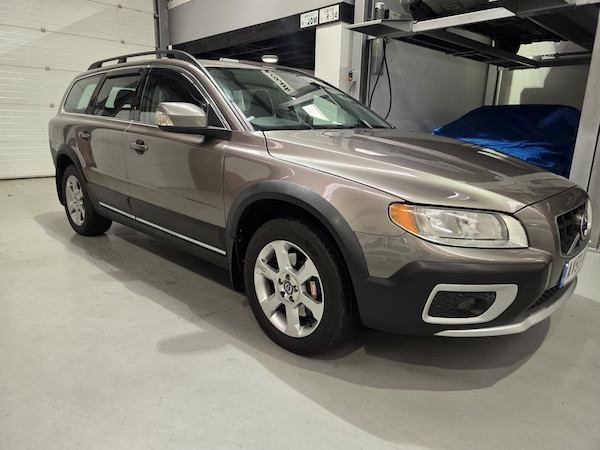 Used Volvo XC70 2009 for sale - 76164480: Photo 9