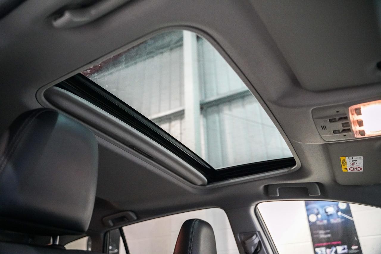 Used Toyota RAV4 2019 for sale - 77595238: Photo 10