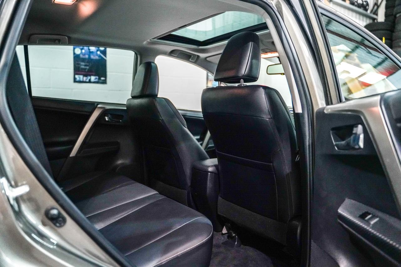 Used Toyota RAV4 2019 for sale - 77595238: Photo 26