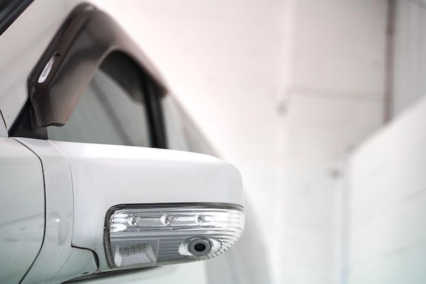 Used Nissan Elgrand 2004 for sale - 74949813: Photo 13
