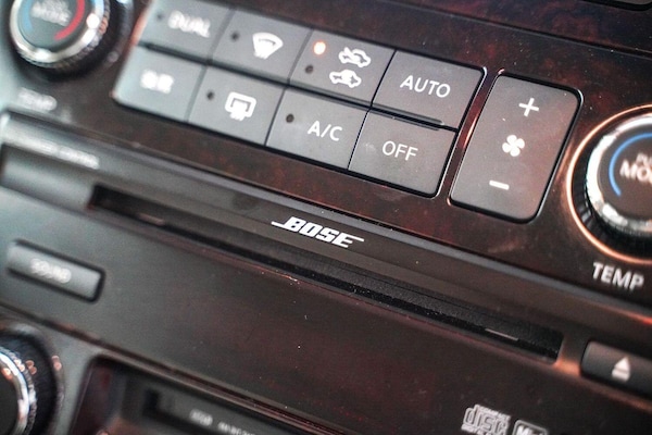 Used Nissan Elgrand 2004 for sale - 74949813: Photo 36
