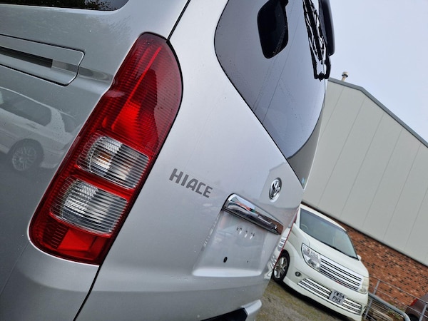 Used Toyota HiAce 2010 for sale - 74949832: Photo 8