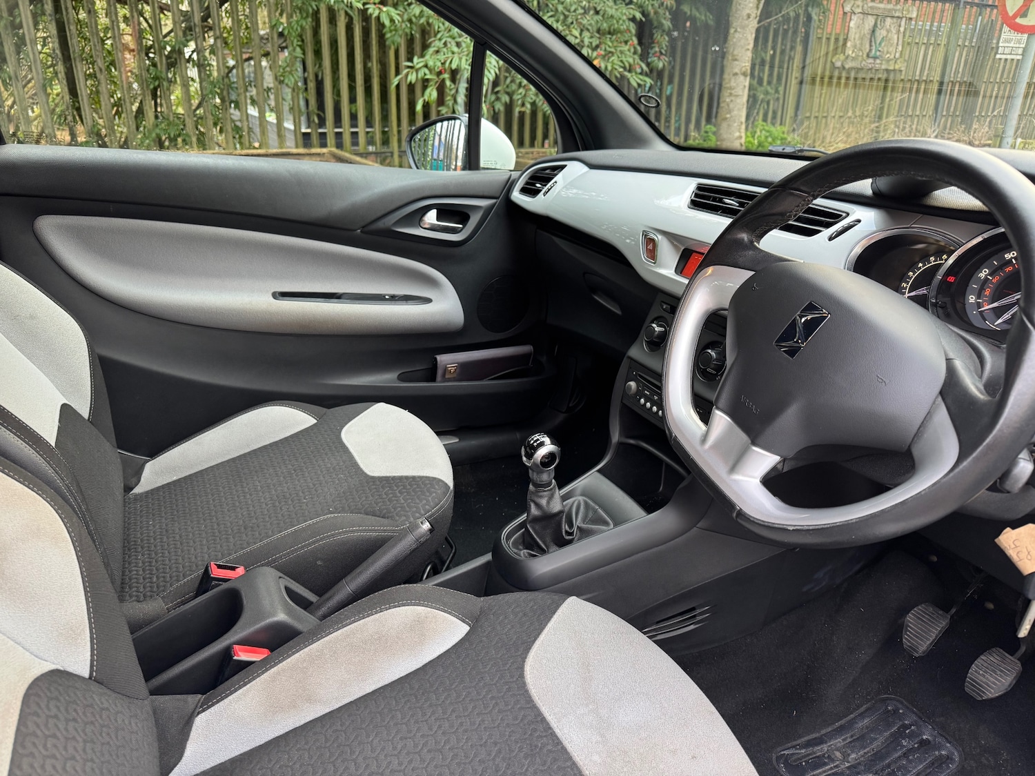 Used Citroen DS3 2014 for sale - 77069924: Photo 5
