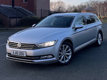 Used Volkswagen Passat 2016 for sale - 77012965: Photo