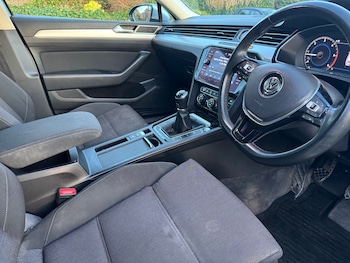 Used Volkswagen Passat 2016 for sale - 77012965: Photo