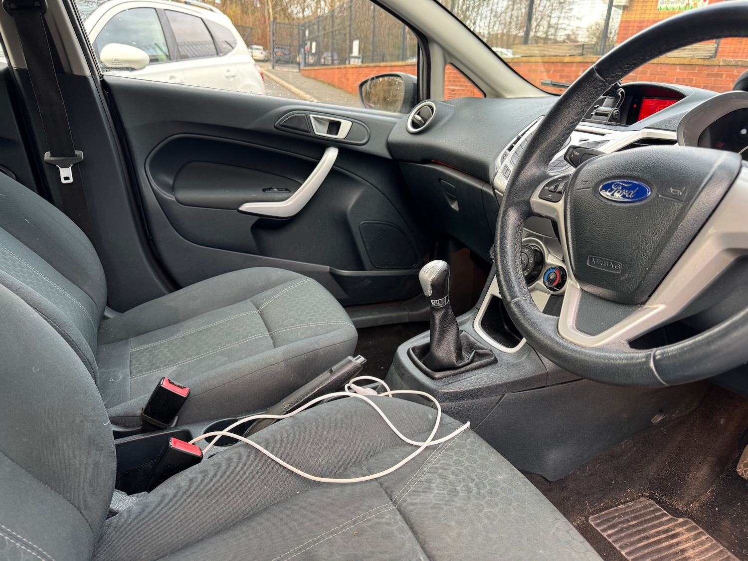 Used Ford Fiesta 2012 for sale - 77003577: Photo 5