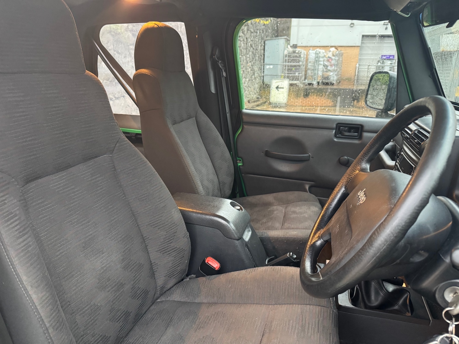 Used Jeep Wrangler 2005 for sale - 76536883: Photo 6