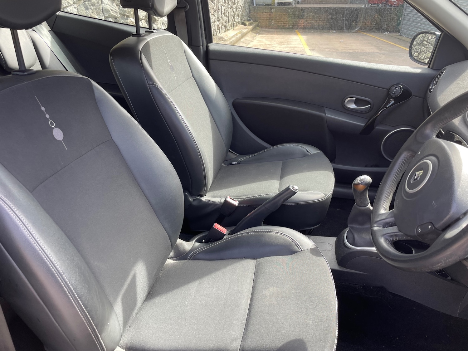 Used Renault Clio 2012 for sale - 78027517: Photo 6